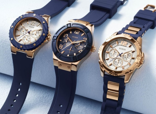 Guess W0247G3