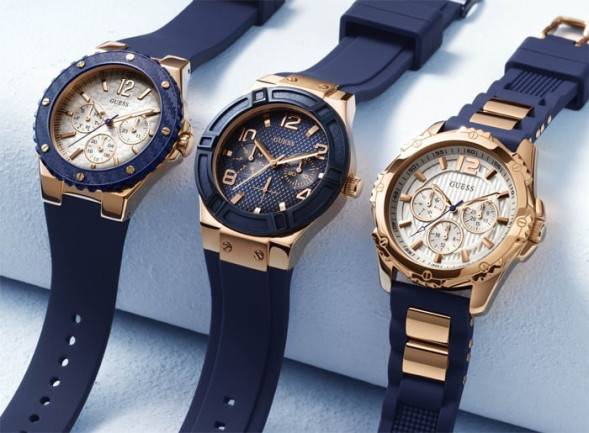 Guess W0247G3