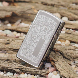 1652 Зажигалка ZIPPO Slim® Venetian, латунь/сталь с покрытием High Polish Chrome, серебристый
