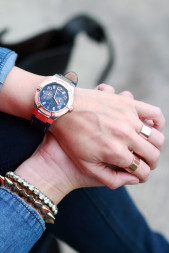 Guess W0289L1