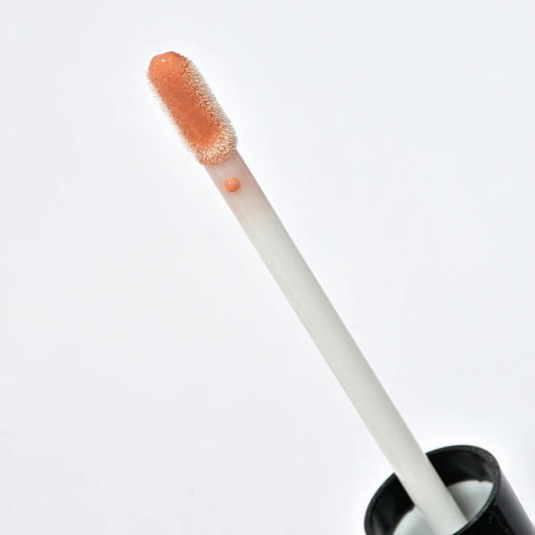 Блеск для увеличения объема губ, 01 / Lip Plumper Brad 5 мл