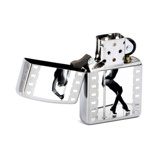 28448 Зажигалка ZIPPO Classic, латунь/сталь с покрытием High Polish Chrome, серебристый