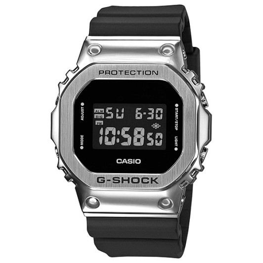 Casio GM-5600-1