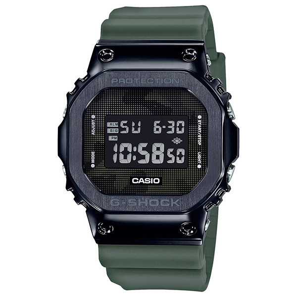 Casio GM-5600B-3ER